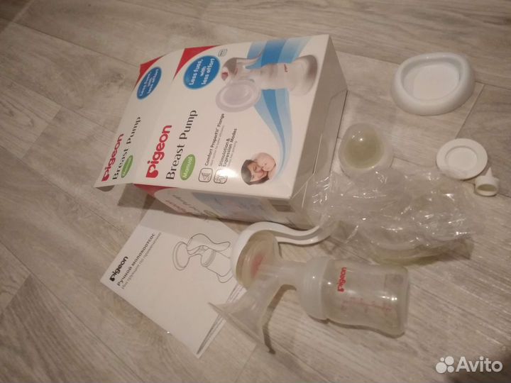 Молокоотсос ручной Pigeon и пакеты для заморозки