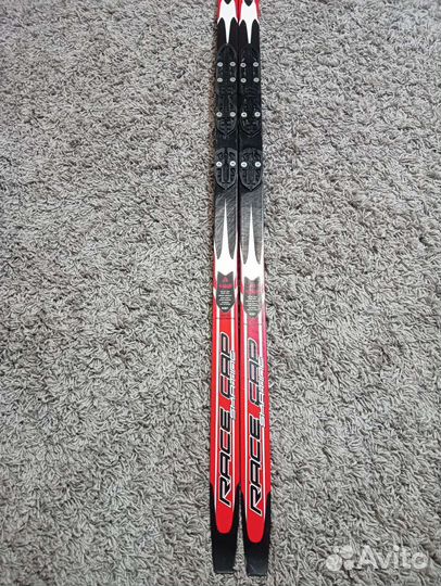 Беговые лыжи