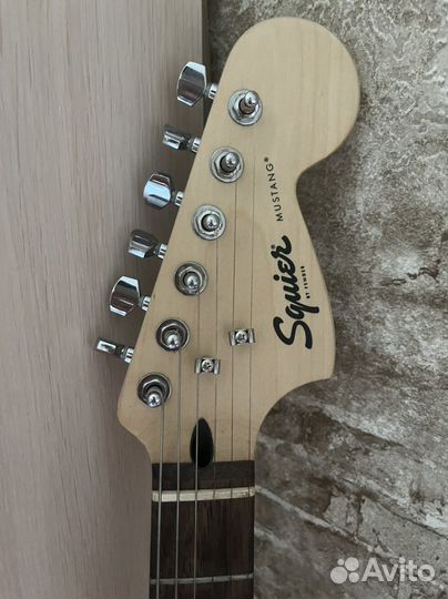 Электро гитара