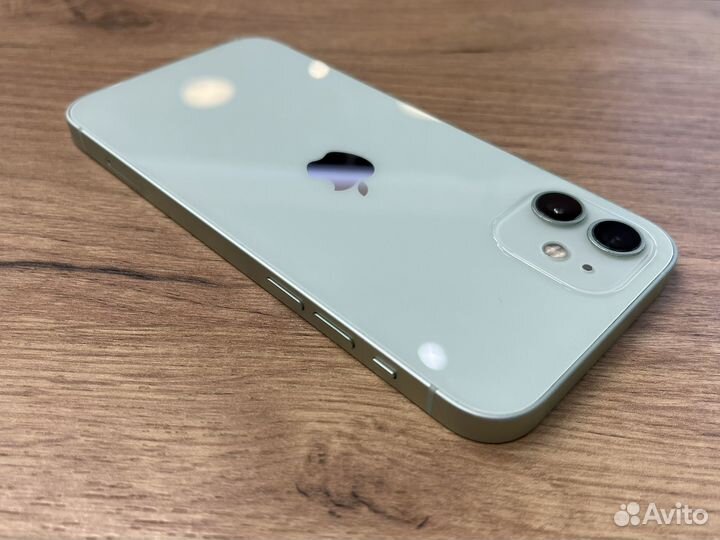 iPhone 12, 64 ГБ