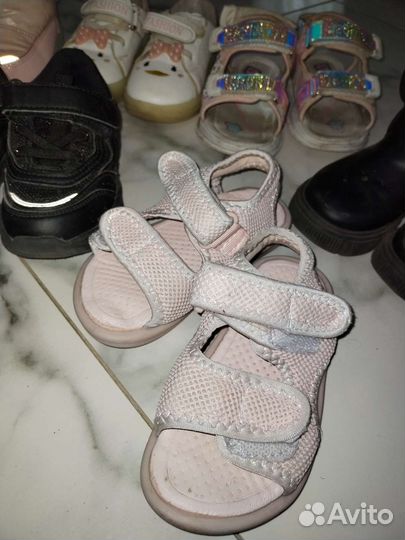 Детская обувь