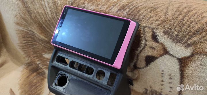 Переходная рамка для автомобиля LADA Niva