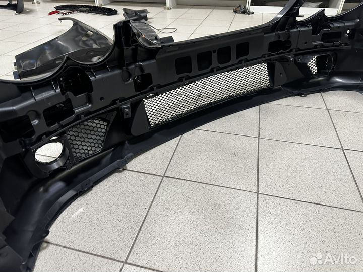 Mercedes benz w209 передний бампер 6.3 amg