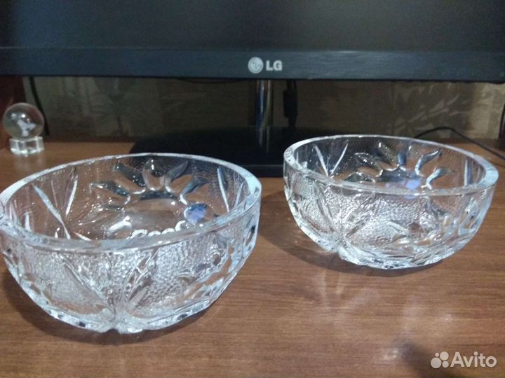 Ваза хрустальная