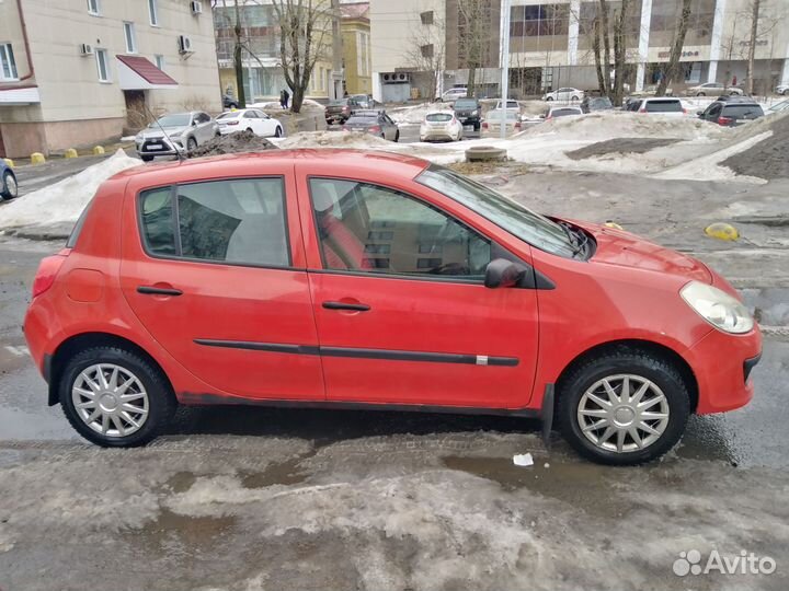 Renault Clio 1.1 МТ, 2006, 144 000 км