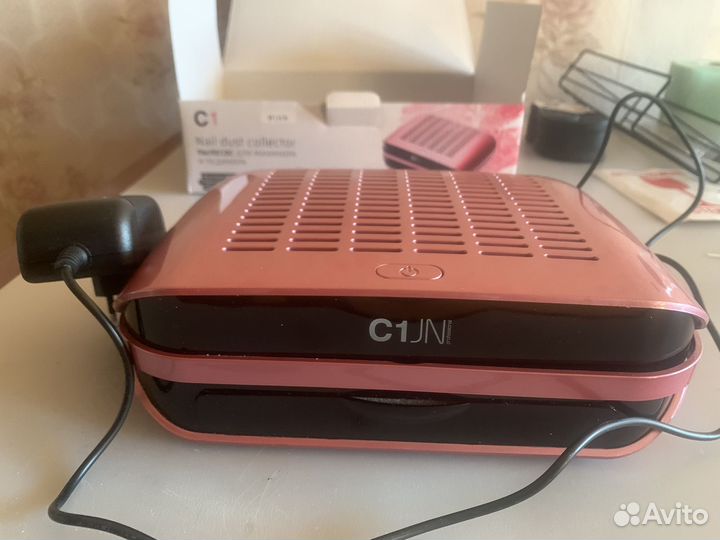 Маникюрный пылесос