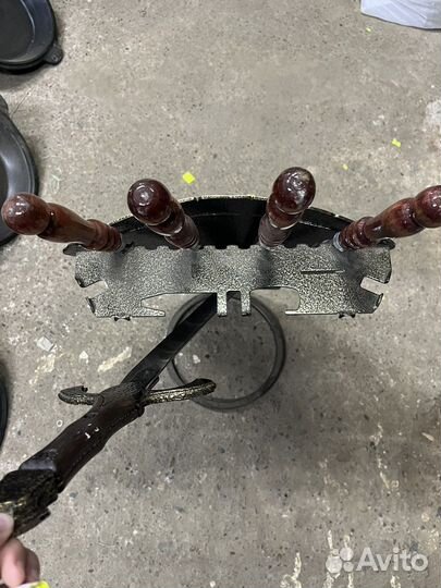 Подставка под шампура Щит