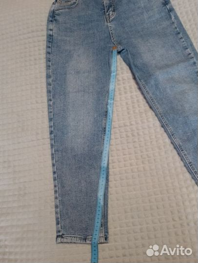 Джинсы в размере S