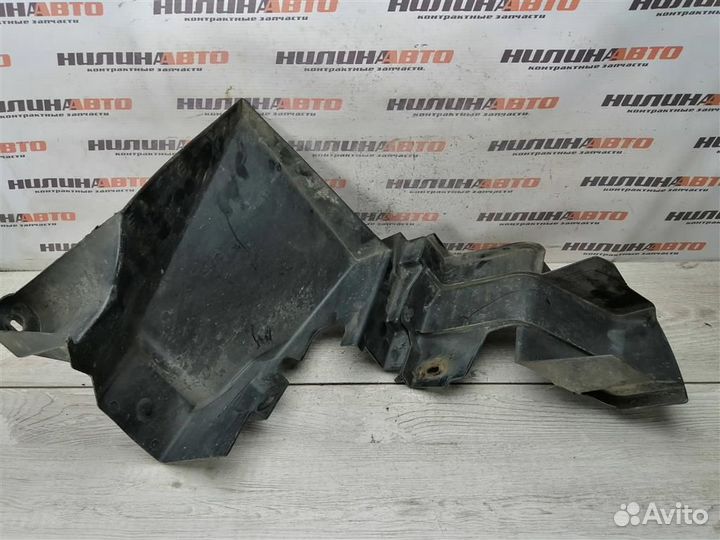 Пыльник двигателя Мазда 3 BK бк