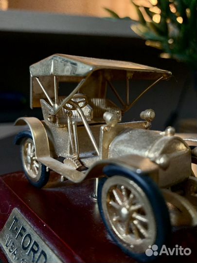 Модель машины