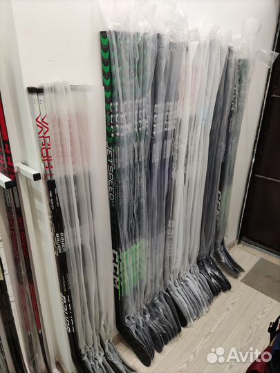 Клюшки хоккейные, большой выбор