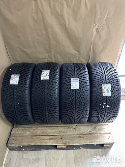 Michelin Pilot Alpin 5 SUV 255/40 R21 и 285/35 R21 102
