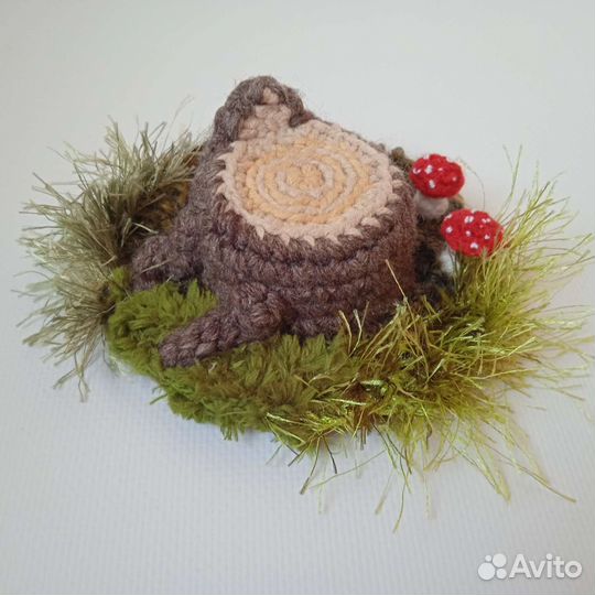 Вязаные игрушки. набор: берлога, норка, пенек