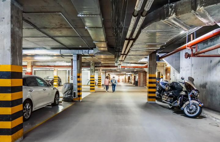 Машиноместо, 15 м²