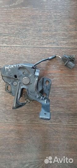 Замок капота Honda accord 7