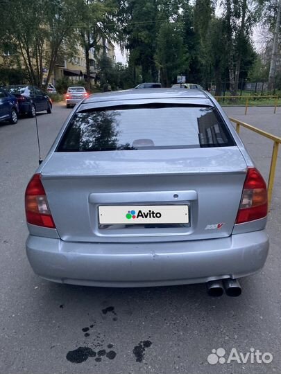 Hyundai Accent, 2004