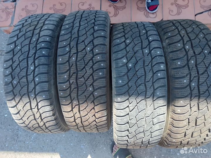 Viatti Bosco Nordico V-523 215/55 R17