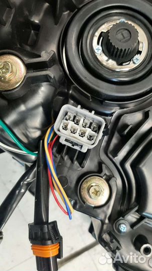 Фара toyota land cruiser prado