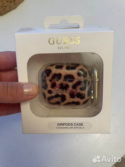 Чехол для наушников guess airpods 3