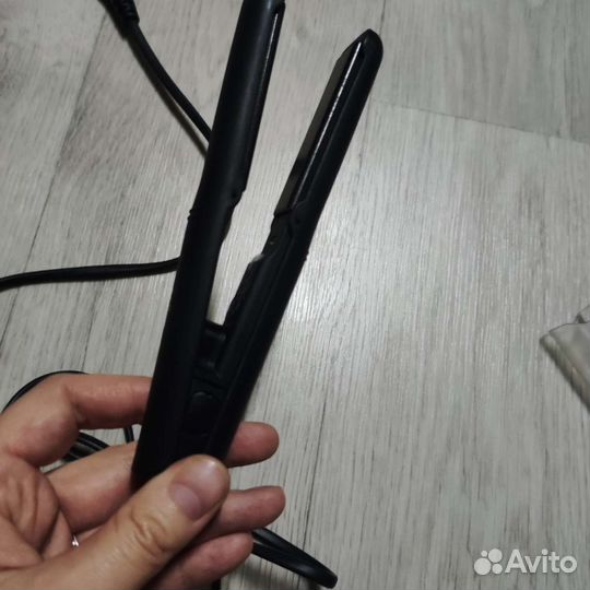 Выпрямитель для волос