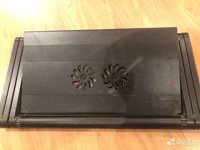 Подставка с охлаждением для ноутбука