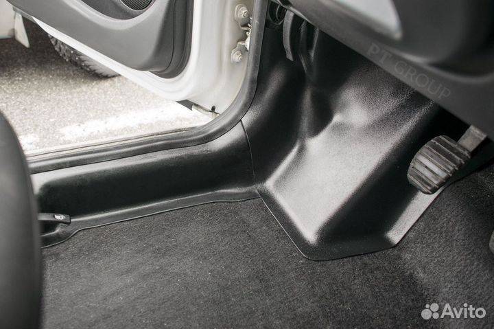 Накладки на ковролин 6 шт renault Duster 2016