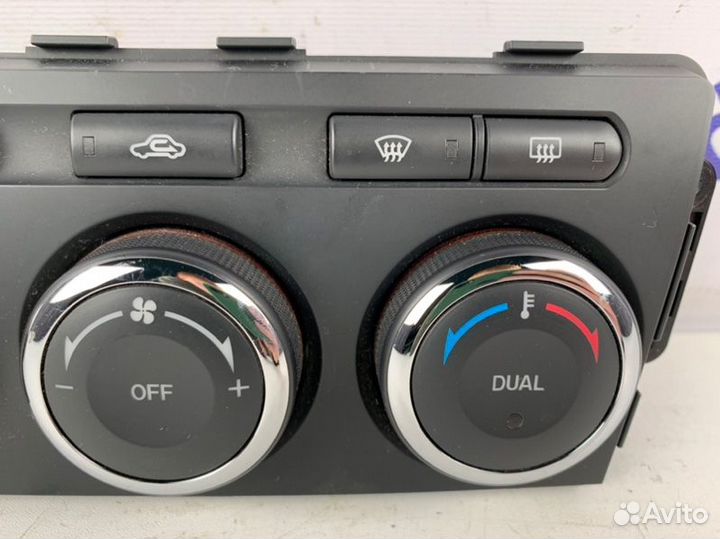 Блок управления климат-контролем Mazda 6 GH