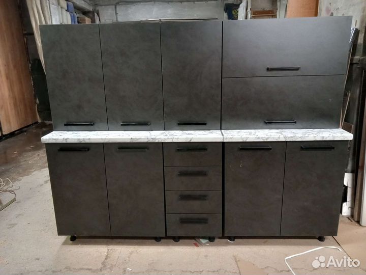 Кухонный гарнитур