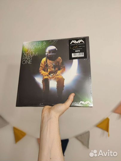 Angels & Airwaves Love part I винил цветной