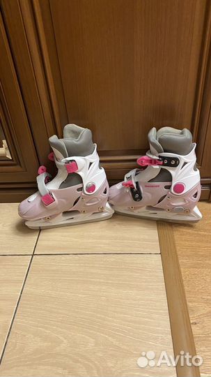 Коньки фигурные для девочки