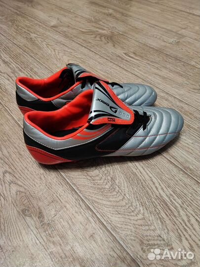 Футбольные бутсы 43 размер
