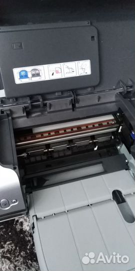 Цветной принтер HP