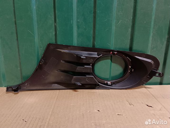 Окантовка птф правая Фольксваген Гольф 6