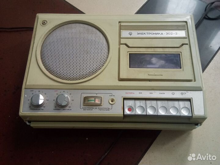 Кассетный магнитофон легенда м 404