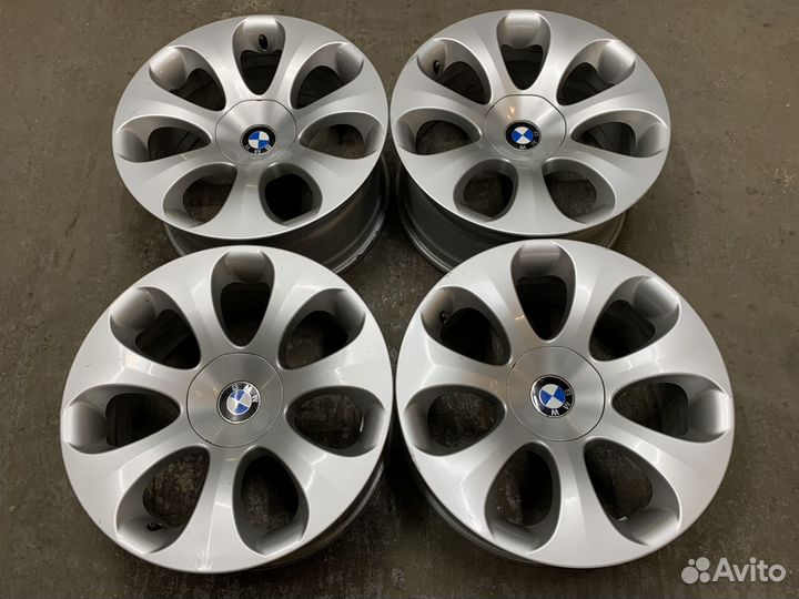 Оригинальные разноширокие диски R19 BMW 121 стиль