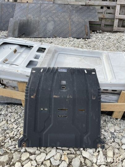 Защита двигателя Хундай Санта Фе