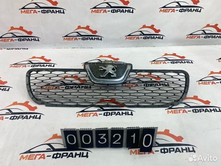 Решетка радиатора передняя Peugeot Boxer фургон