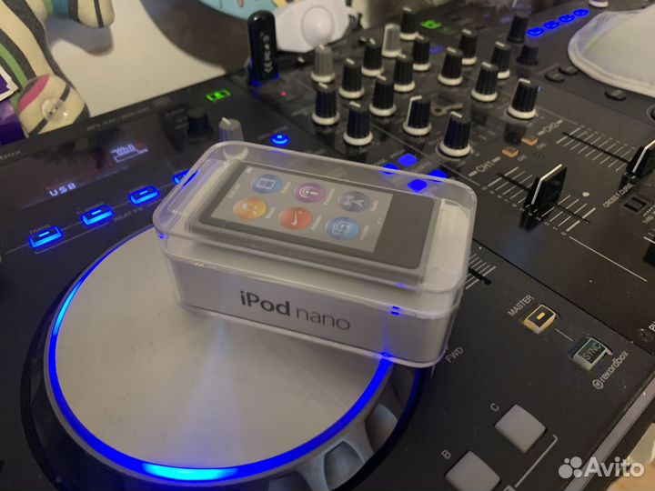 Нераспакованный новый Apple iPod Nano