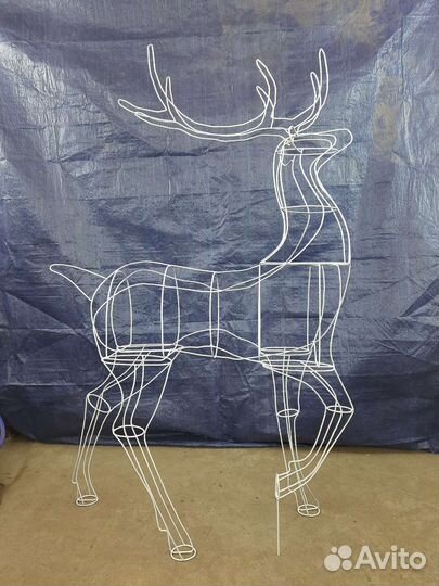 Новогодний олень