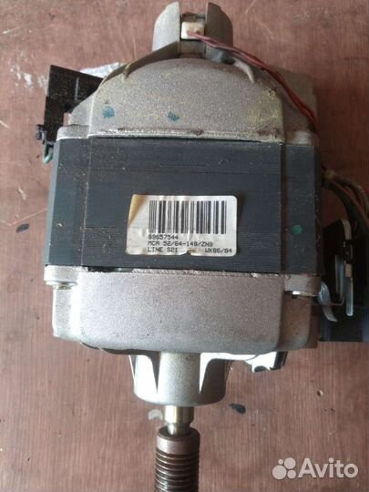 Двигататель стиральной машины