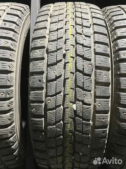 Dunlop SP Winter Ice 01 195/65 R15 90L