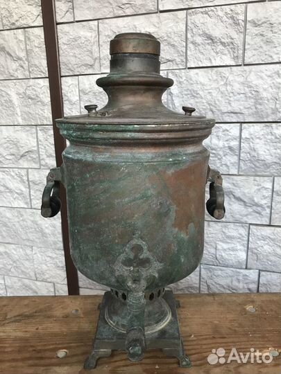 Самовар дома Шемариных на 7 л. с медалями