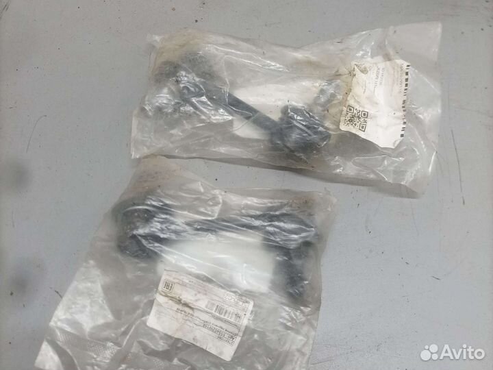 Стойки стабилизатора Kia Sorento XM