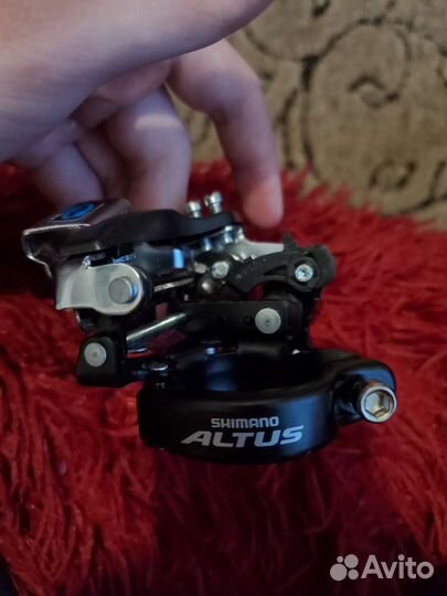 Передний переключатель shimano altus