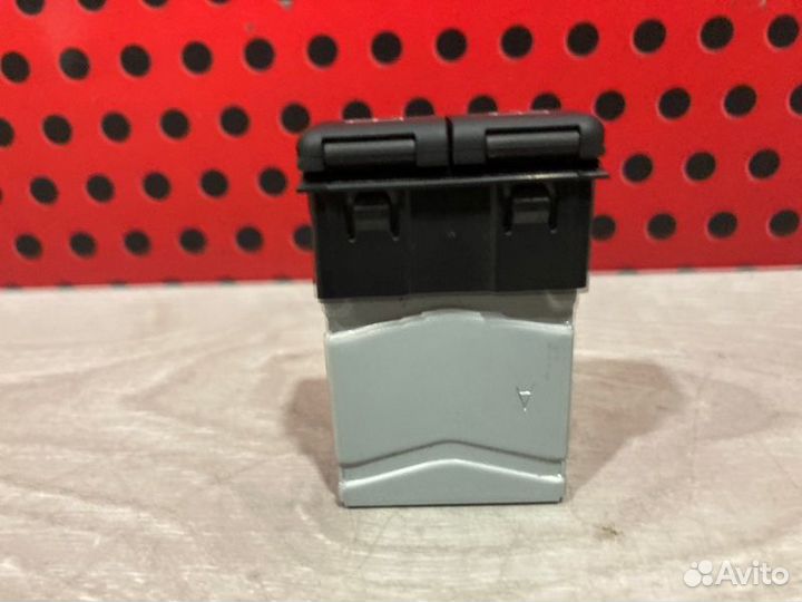 Блок USB Lexus Es axzh10 2.5 бензин-гибрид 2019