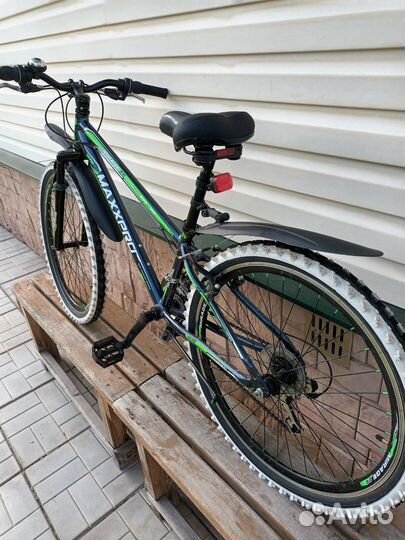 Велосипед горный / спортивный Maxxpro