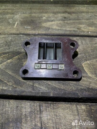 Лепестковый клапан Honda Dio 50 AF-18E