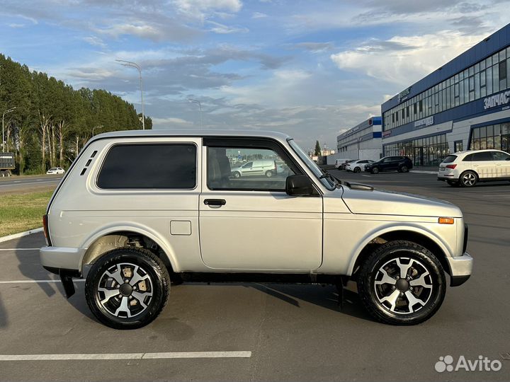 LADA 4x4 (Нива) 1.7 МТ, 2019, 46 000 км