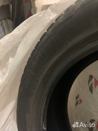 Hankook Winter I'Cept X RW10 215/60 R17 96T
