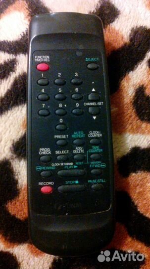 Пульт д/у на видеомагнитофон funai